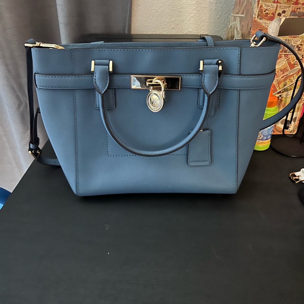 Michael Khors crossbody purse.